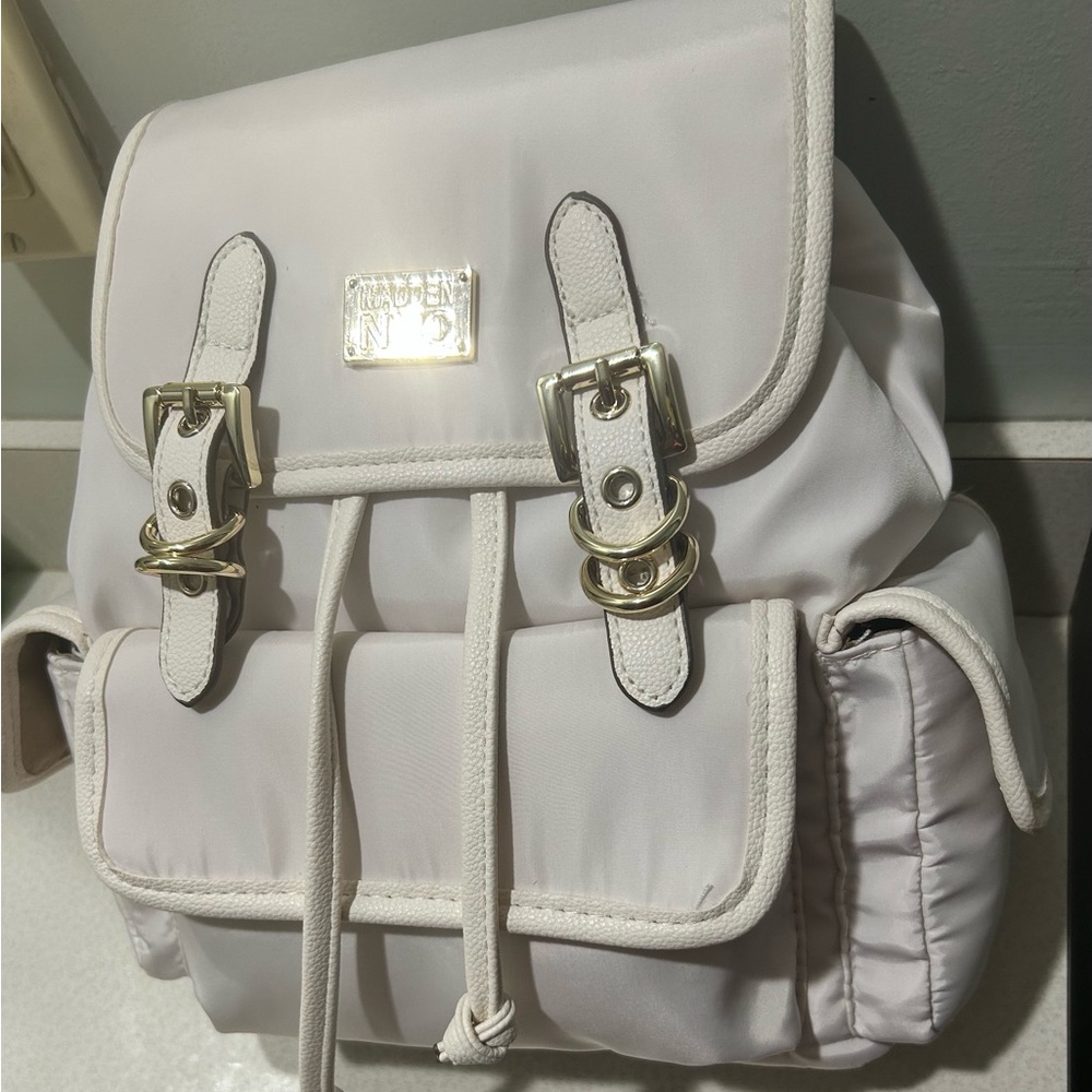 White Nylon Buckle Backpack - Unknown Brand